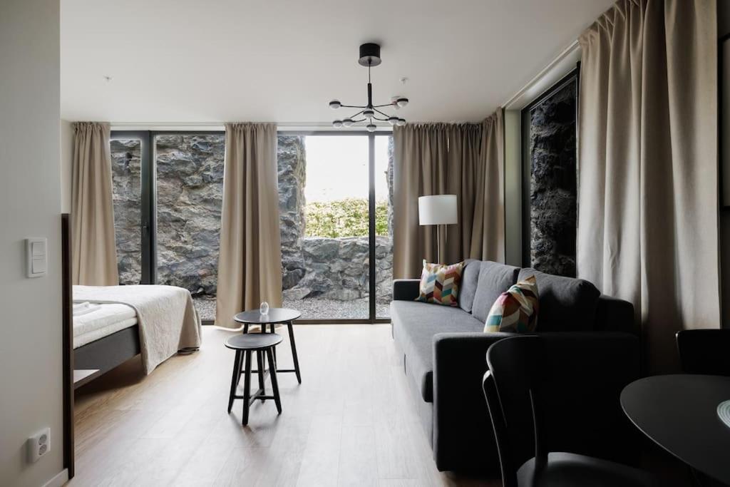 Brand New Studios Amidst Ancient Ruins Oasis Στοκχόλμη Εξωτερικό φωτογραφία