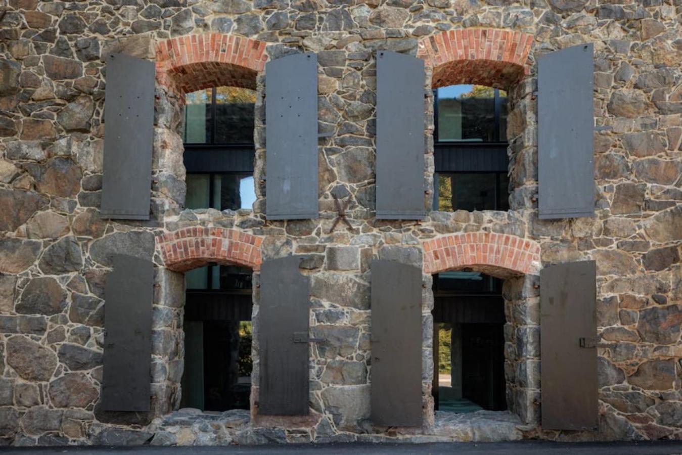 Brand New Studios Amidst Ancient Ruins Oasis Στοκχόλμη Εξωτερικό φωτογραφία